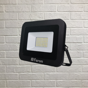 Прожектор 50W LED Feron LL-855 рейтинг